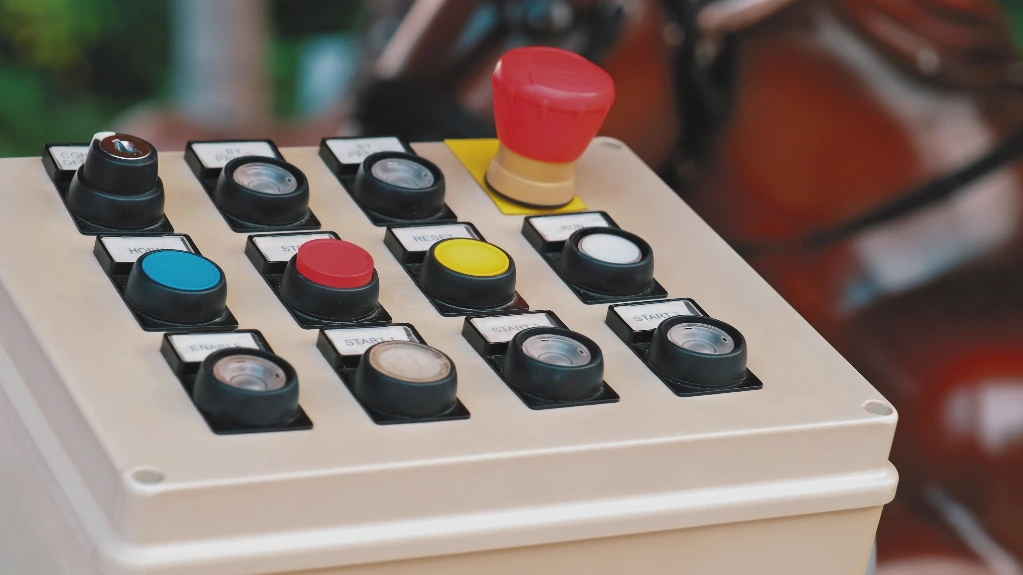 Amusement park accident involving ride controller